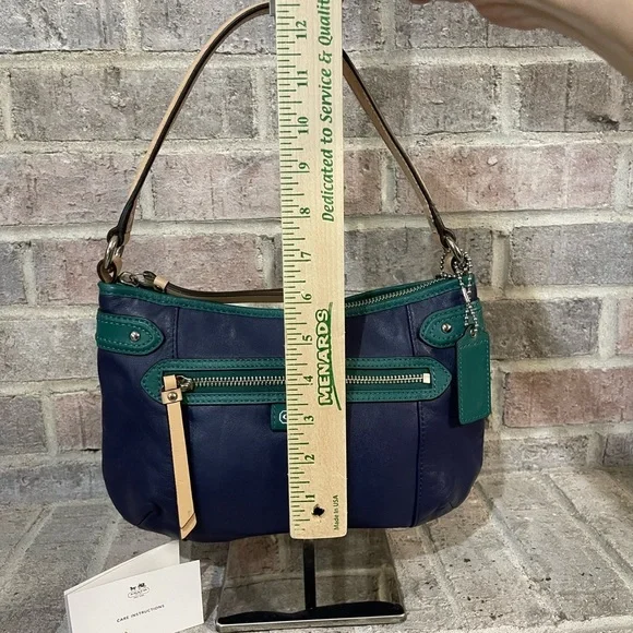 Coach Blue and Green Shoulder Bag with Adjustable Strap - Picture 4 of 8